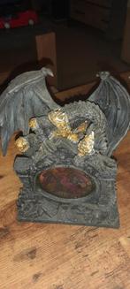 Figurine Dragon Game of thrones 
25 cm de hauteur sur 16 cm, Enlèvement ou Envoi