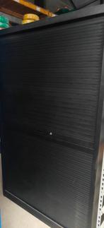 Armoire à portes roulantes avec 4 étagères, Enlèvement, Comme neuf