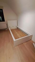 Bedframe Malm ikea 90x200, Ophalen, Zo goed als nieuw