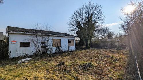 Land met bungalow om te renoveren of te bouwen, Immo, Gronden en Bouwgronden