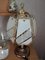 Een antieke tafellamp of voor op kast kleur verschillende kl, Ophalen