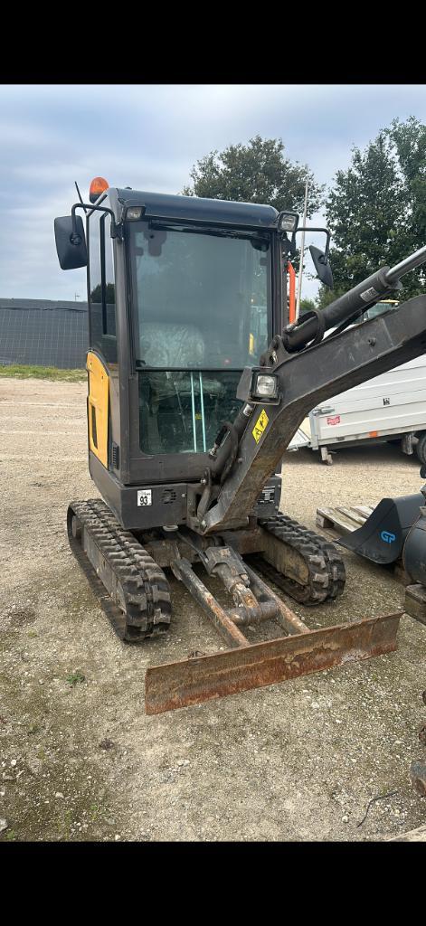 Graafmachine 1,8 ton, Zakelijke goederen, Machines en Bouw | Kranen en Graafmachines, Graafmachine, Ophalen of Verzenden