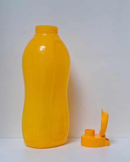 Tupperware™ Waterfles « Fles EcoPlus » 2 liter - geel, Huis en Inrichting, Keuken | Tupperware, Nieuw, Bak of Kom, Geel, Ophalen of Verzenden