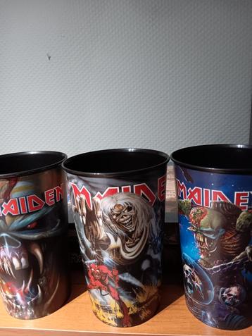 Iron maiden plastieken bekers beschikbaar voor biedingen