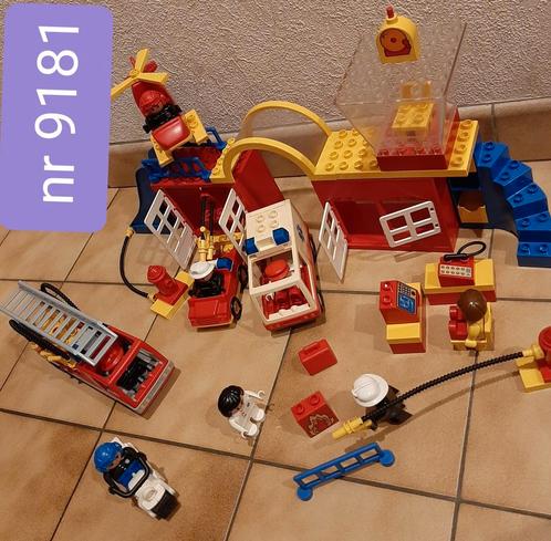 Lego duplo: brandweerkazerne vintage set nr 9181, Kinderen en Baby's, Speelgoed | Duplo en Lego, Zo goed als nieuw, Ophalen of Verzenden