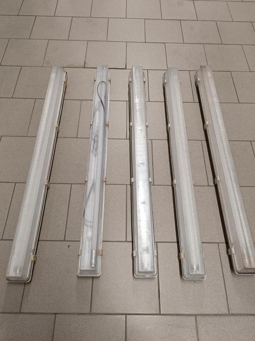 Set van 5 waterdichte TL-armaturen met LED buizen, Doe-het-zelf en Bouw, Bouwverlichting, Gebruikt, Armatuur, Ophalen