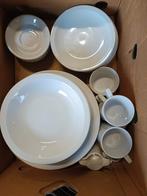 Servies, Huis en Inrichting, Ophalen, Gebruikt, Effen, Compleet servies