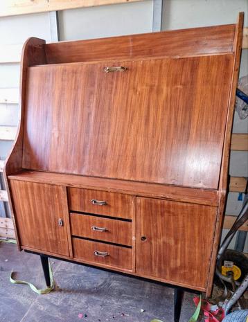 Vintage secretaire  beschikbaar voor biedingen