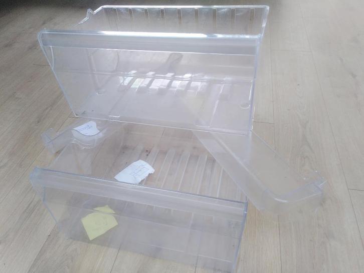 accessoires frigos, Electroménager, Réfrigérateurs & Frigos, Comme neuf, Avec congélateur séparé, 100 à 150 litres, 140 à 160 cm