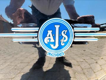 Motor met zijspan AJS Oltimer beschikbaar voor biedingen