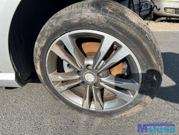 MERCEDES W212 Velgen 5x112 66.6 17 inch €150 per stuk beschikbaar voor biedingen