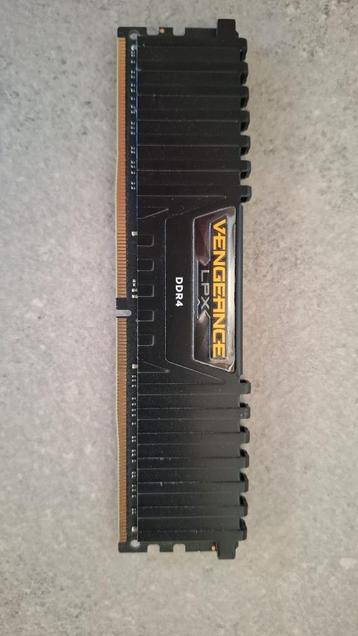 RAM geheugen Corsair Vengeance LPX 16GB beschikbaar voor biedingen