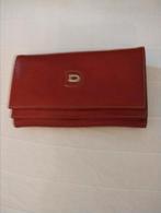 Dames portefeuille leder bordeaux Delvaux, Handtassen en Accessoires, Ophalen of Verzenden, Zo goed als nieuw, Leder
