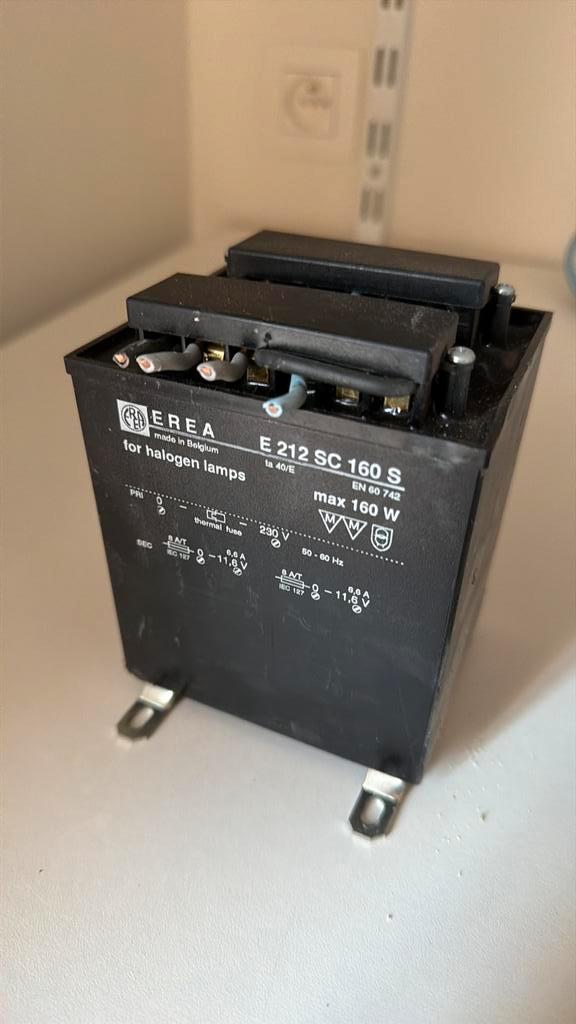 Transformateur halogène EREA 230V 11,6V 160W  fonctionnement, Hobby & Loisirs créatifs, Composants électroniques, Utilisé, Enlèvement ou Envoi
