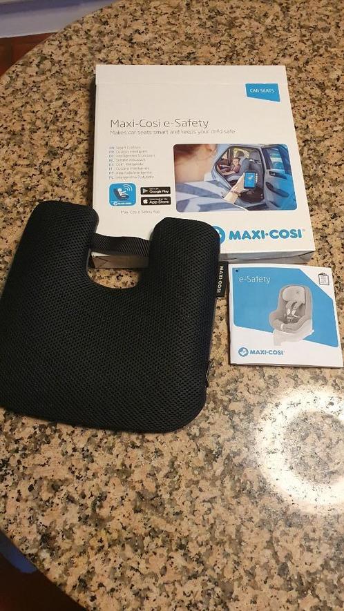 Maxi-Cosi e-Safety – slim kussen voor autostoeltjes, Kinderen en Baby's, Autostoeltjes, Zo goed als nieuw, Maxi-Cosi, Ophalen
