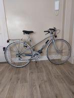 Damesfiets Raleigh Nova sport maat 53 28inch, Fietsen en Brommers, Ophalen, Zo goed als nieuw