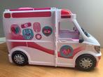 Ambulance Barbie met accessoires, Ophalen of Verzenden, Zo goed als nieuw