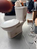 Wc met vloer aansluiting, Doe-het-zelf en Bouw, Sanitair, Ophalen, Gebruikt, Toilet