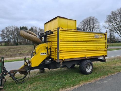 KWH bladzuiger met 3 zijdige kipper olie geremd 4 ton kieper, Zakelijke goederen, Machines en Bouw | Tuin, Park en Bosbouw, Bladblazer