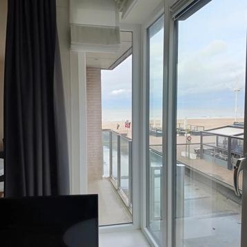 Appartement op Zeedijk te Koksijde te huur  beschikbaar voor biedingen