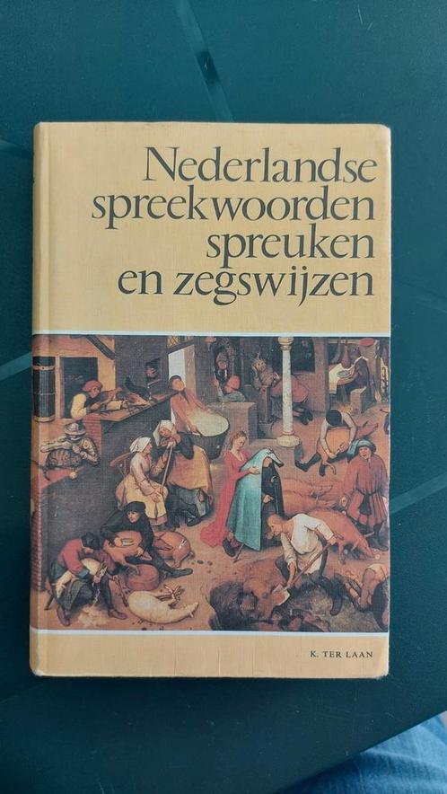 Nederlandse spreekwoorden, spreuken en zegswijzen, Livres, Dictionnaires, Comme neuf, Néerlandais, Van Dale, Enlèvement ou Envoi
