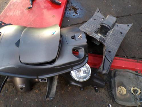 Carénage Iva Latina LP/14622, Fietsen en Brommers, Brommeronderdelen | Algemeen, Gebruikt, Ophalen