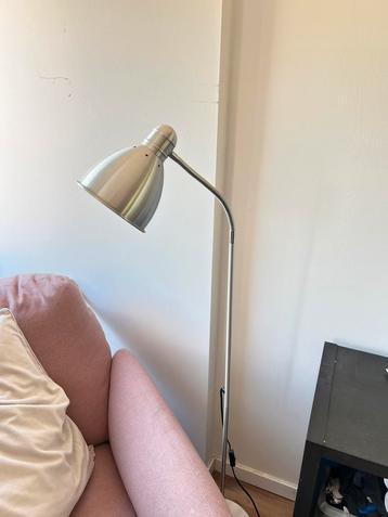 Lamp ikea chrome staanlamp beschikbaar voor biedingen