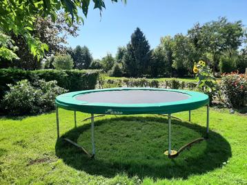 Grote, veilige trampoline BIKKO MASTER 365