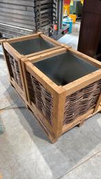 2 eiken bloembakken, Tuin en Terras, Ophalen of Verzenden, Zo goed als nieuw