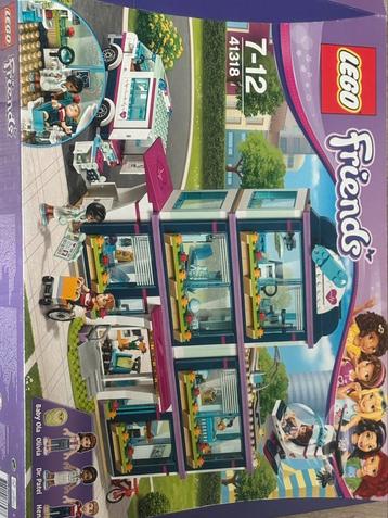 Lego friends ziekenhuis beschikbaar voor biedingen