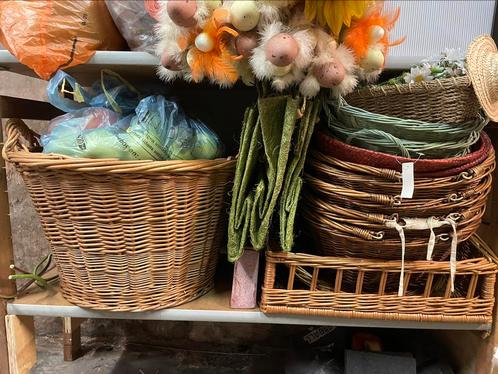 Rieten manden groot & klein, Huis en Inrichting, Woonaccessoires | Schalen en Manden, Zo goed als nieuw, Ophalen
