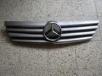 MERCEDES W203 C Class Coupe Front Grill Grille A2038800383, Gebruikt, Ophalen of Verzenden, Mercedes-Benz, Motorkap