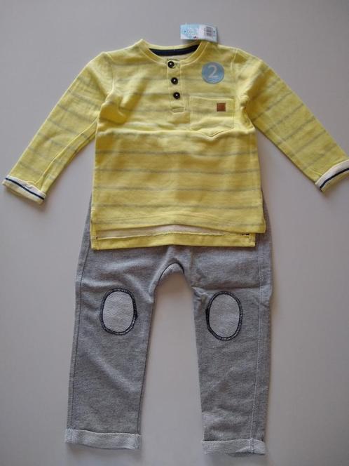 NIEUW set van 2 stuks maat 86, Kinderen en Baby's, Babykleding | Maat 86, Nieuw, Jongetje, Setje, Ophalen of Verzenden