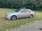 C250D. 1993  automaat airco, Auto's, Mercedes-Benz, 4 deurs, Stof, Particulier, Te koop