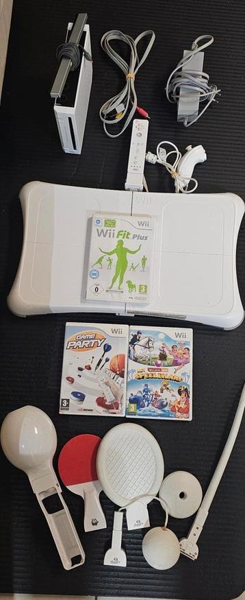 ZEER GROOT PAKKET NINTENDO WII IN UITSTEKENDE VERZORGDE STAA beschikbaar voor biedingen