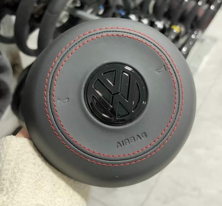 Volkswagen airbag cover leer rood GTI, Auto-onderdelen, Besturing, Volkswagen, Nieuw, Ophalen of Verzenden