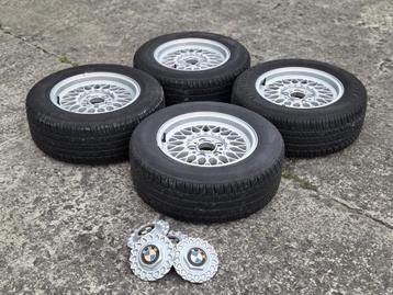 Orginele Bmw Style 5 15” Velgen met centercaps  beschikbaar voor biedingen