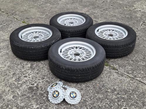 Orginele Bmw Style 5 15” Velgen met centercaps, Auto-onderdelen, Banden en Velgen, Velg(en), Ophalen
