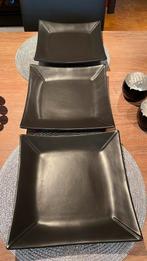 3 grote borden, Huis en Inrichting, Ophalen, Zo goed als nieuw, Keramiek, Bord(en)