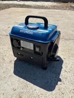 Hyundai 800w stroomgenerator - Werkt perfect, Doe-het-zelf en Bouw, Ophalen, Zo goed als nieuw, Benzine