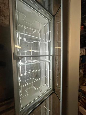 Frigo a glaces, Enlèvement