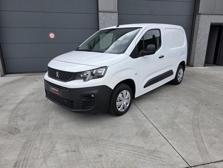 Peugeot Partner Premium L1 10.735.53euro + btw (bj 2020), Auto's, Peugeot, Bedrijf, Te koop, Partner, ABS, Airconditioning, Boordcomputer