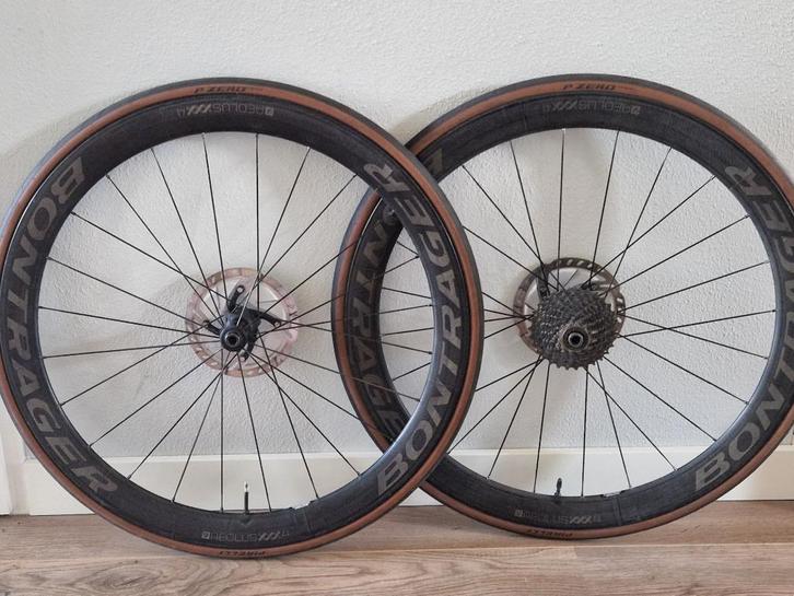 Bontrager Aeolus XXX4 carbon TLT carbon wielset, Fietsen en Brommers, Fietsonderdelen, Zo goed als nieuw, Racefiets, Wiel, Ophalen
