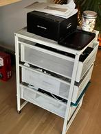 Klein wit metalen ladekastje (3 laden), perfecte staat – €15, Huis en Inrichting, Kasten | Ladekasten, Ophalen, Minder dan 50 cm