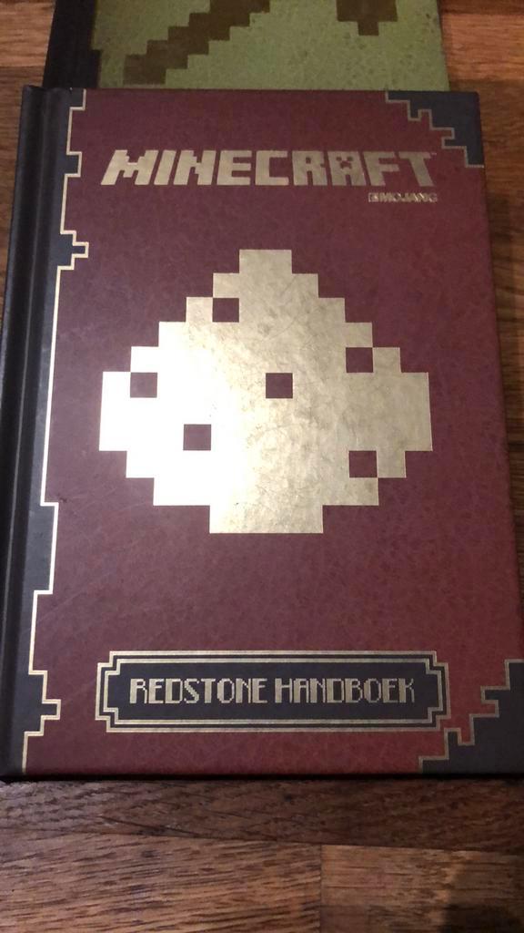 Nick Farwell - Redstone handboek, Boeken, Kinderboeken | Jeugd | onder 10 jaar, Gelezen, Ophalen of Verzenden