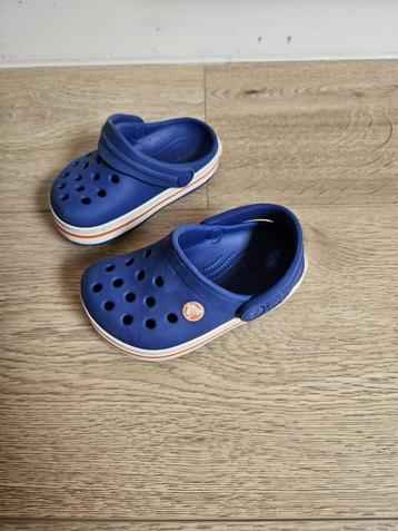 Baby crocs maat 20 beschikbaar voor biedingen