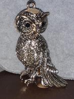 Eeuwenoud verguld metalen beeldje Uil met gelede kop, Handtassen en Accessoires, Antieke sieraden, Verzenden, Overige typen, Verguld