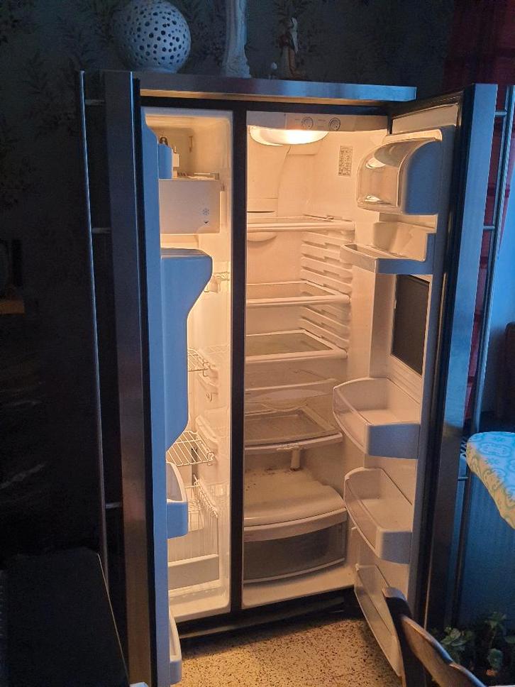 Réfrigérateur américain, Electroménager, Réfrigérateurs & Frigos, Comme neuf, Avec compartiment congélateur, 200 litres ou plus