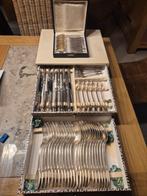 Bestekkoffer verzilverd jaren 50/60 met stempels., Antiek en Kunst, Ophalen