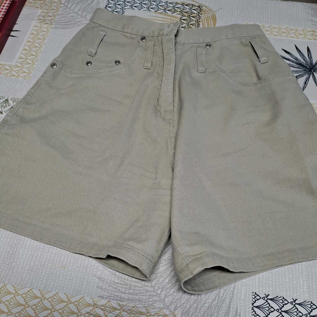 short beige, Vêtements | Femmes, Taille 38/40 (M), Enlèvement ou Envoi, Beige, Autres types